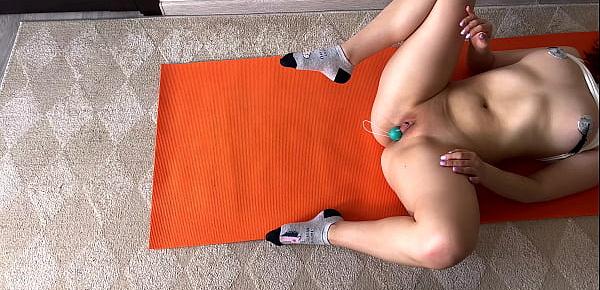  Best Orgasm on the Floor from Babe with a Perfect Body